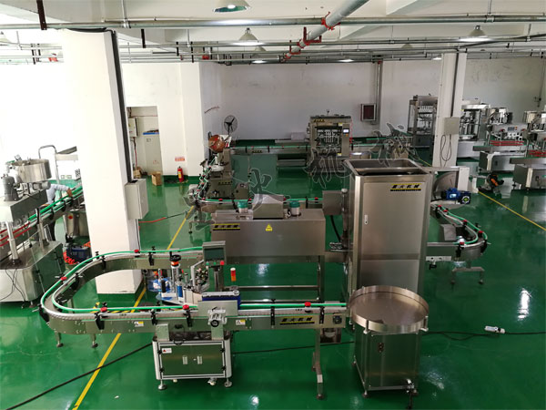 辣椒醬加工設(shè)備廠家-全自動辣椒醬生產(chǎn)線廠房實拍