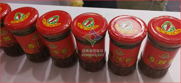 醬料瓶全自動真空旋蓋機,智能真空旋蓋機